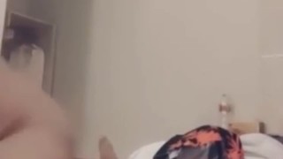 Lily Bahagia Bisa ML Dengan Selingkuhan Di Hotel