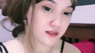 Dedek Gemes Cantik Gatel Kobel Santuy di Toilet Dream