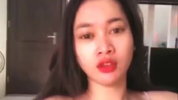 Monic Uting Mulus Show